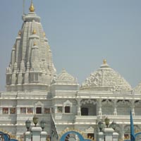 इस्कॉन मंदिर वृंदावन (Iskcon Mandir, Vrindavan)